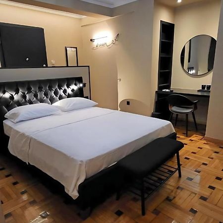 Lview Zeus Temple Apartment เอเธนส์ ภายนอก รูปภาพ