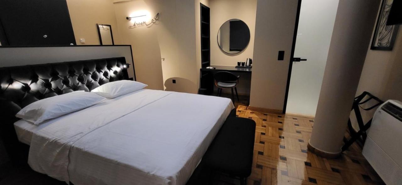 Lview Zeus Temple Apartment เอเธนส์ ภายนอก รูปภาพ