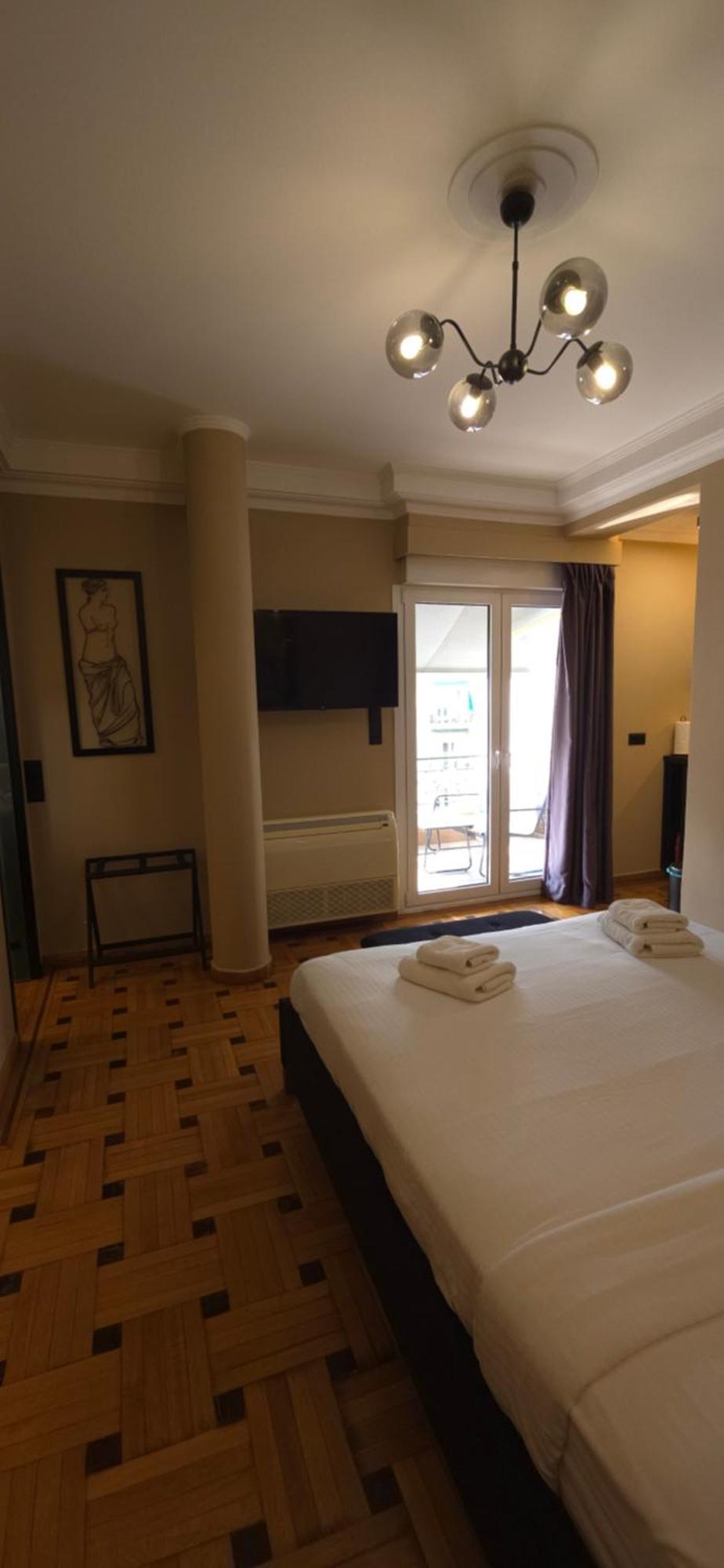 Lview Zeus Temple Apartment เอเธนส์ ภายนอก รูปภาพ