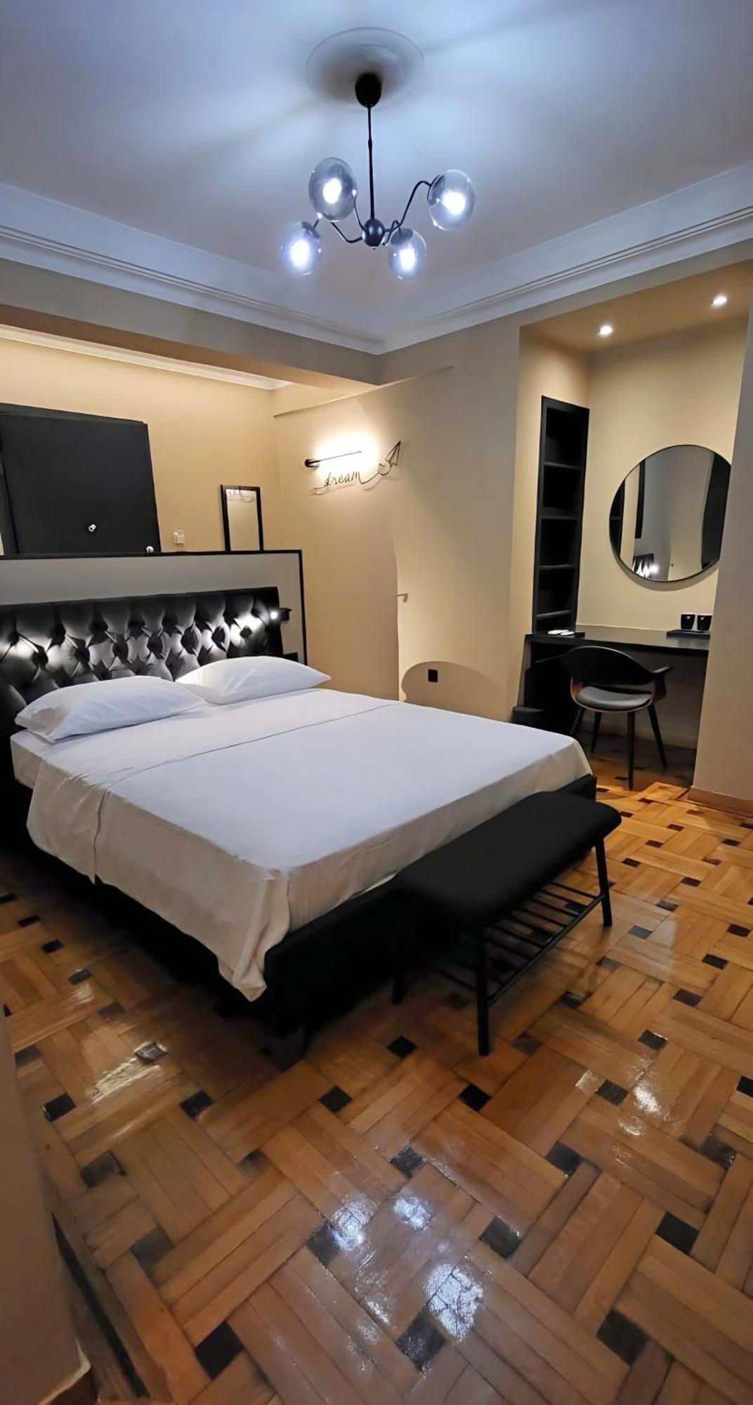 Lview Zeus Temple Apartment เอเธนส์ ภายนอก รูปภาพ